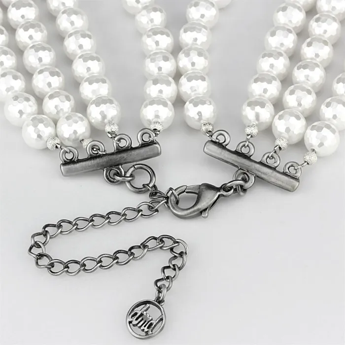 Alamode Necklaces LO3820 Antique Silver White Metal Necklace with Synthetic Glass Bead in White