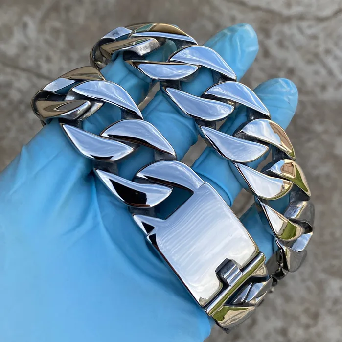 Mens Huge Chain Silver Cuban Link Stainless Steel 25MM Necklace 24 Vivi Necklaces Mens Huge Chain Silver Cuban Link Stainless Steel 25MM Necklace 24 Vivi Necklaces