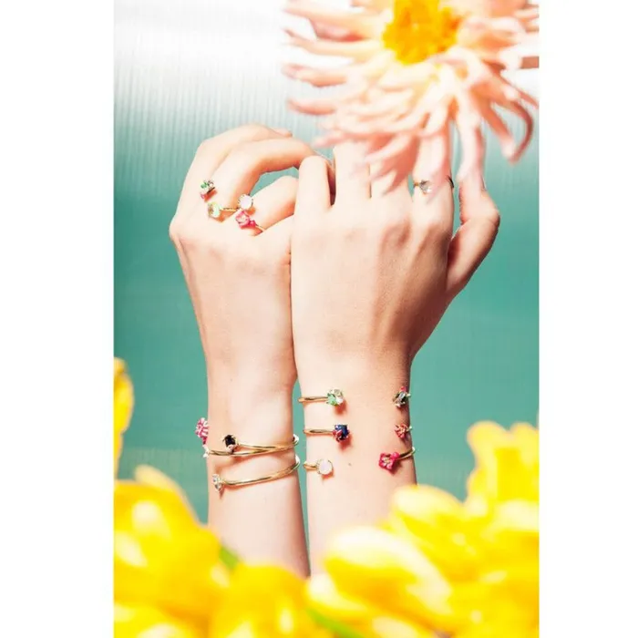 Les Nereides Bracelets Les Nereides Robin And Carved Crystal Bangle Bracelet