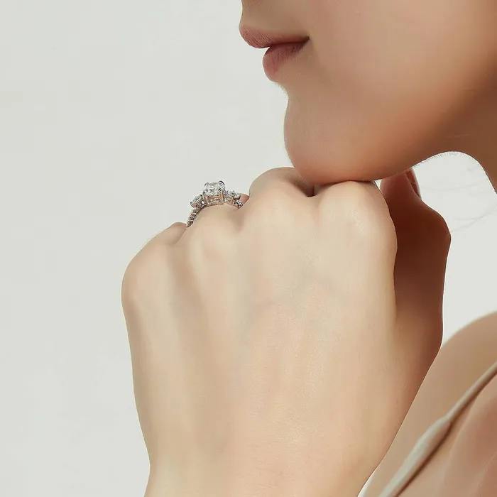 Rings BERRICLE 3Stone Cable 18ct Oval CZ Ring in Sterling Silver