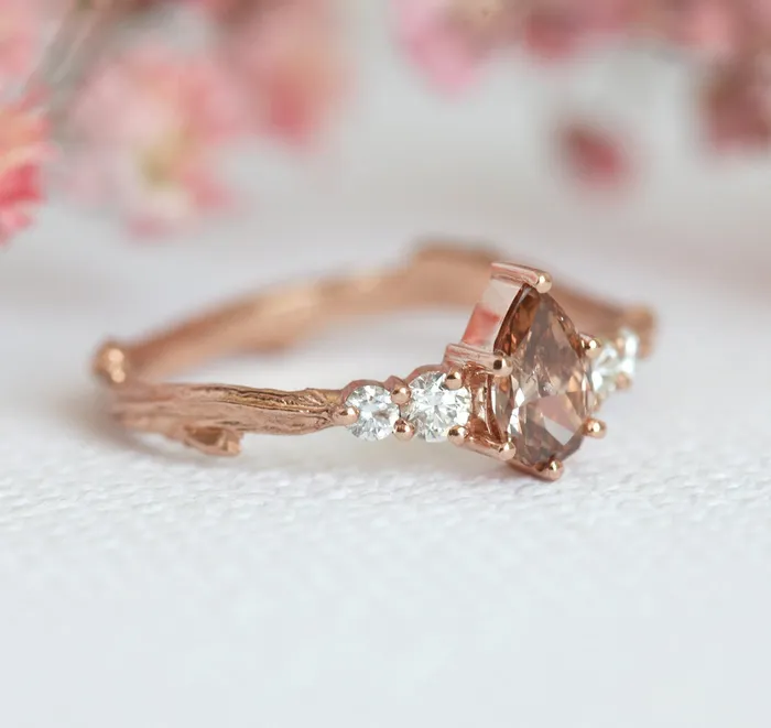 Rings Capucinne Yvonne Diamond Ring