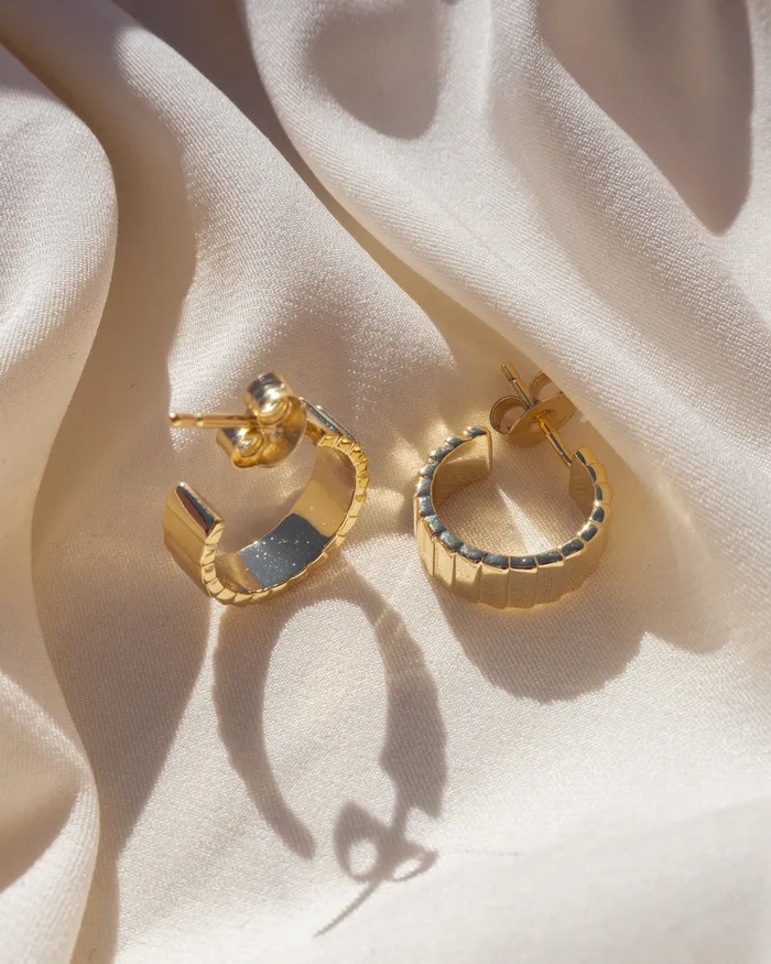 Luv Aj Charlotte Hoops Gold PreStyled Sets Luv Aj Charlotte Hoops Gold PreStyled Sets