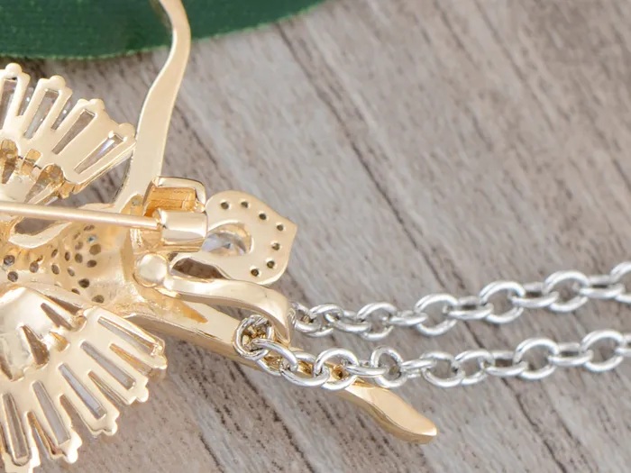 Alilang Alilang Fashion Gold Elegant Ballerina Dancing Women Crystal Rhinestone Brooch Pin Cubic Zirconia PreStyled Sets Alilang Alilang Fashion Gold Elegant Ballerina Dancing Women Crystal Rhinestone Brooch Pin Cubic Zirconia PreStyled Sets