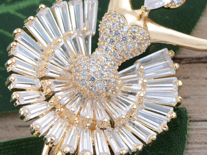 Alilang Alilang Fashion Gold Elegant Ballerina Dancing Women Crystal Rhinestone Brooch Pin Cubic Zirconia PreStyled Sets Alilang Alilang Fashion Gold Elegant Ballerina Dancing Women Crystal Rhinestone Brooch Pin Cubic Zirconia PreStyled Sets