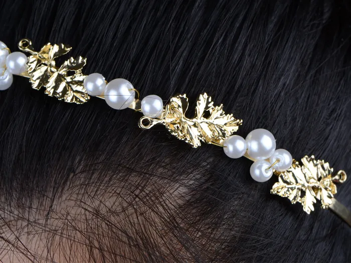 Alilang Earrings Royal Princess Tiara Tiny Flower Flawless Pearl Headband Alilang Earrings Royal Princess Tiara Tiny Flower Flawless Pearl Headband