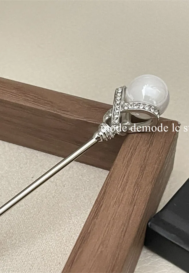 AnnaKaci Earrings Diamond Studded Pearl Hair Pin