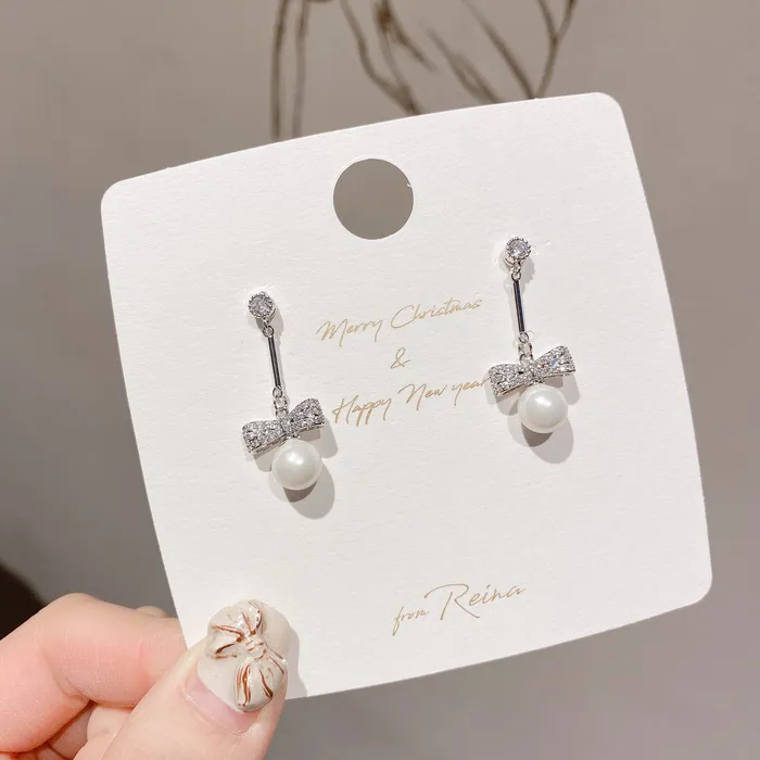 Earrings Refined by AnnaKaci Pearl and Bow Silver Dangle Earring